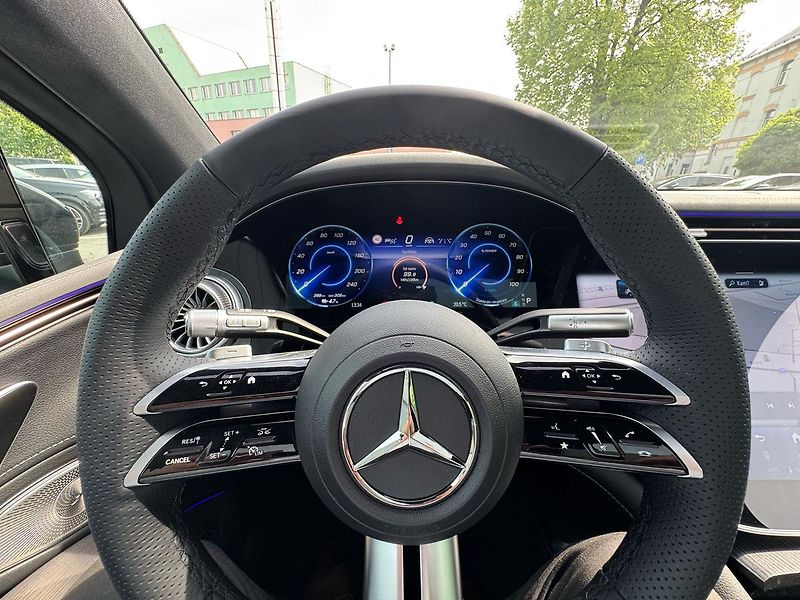 Mercedes-Benz EQS (2024) 500 4MATIC Electric Art - fotka 11 z 39