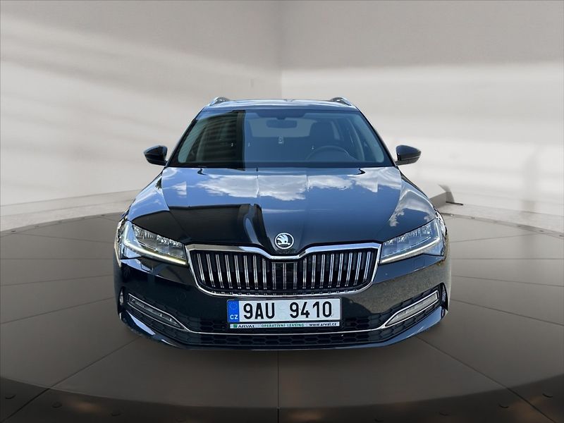 Škoda Superb 2,0 TSI Style DSG - fotka 2 z 11