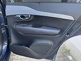 Volvo XC90 B5 (nafta) AWD PLUS DARK - náhled 22