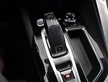 Peugeot 5008 (2018) 1.6 THP, Automat, 7 míst - náhled 11
