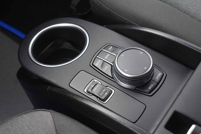 Otestovali jsme jeden z prvních elektromobilů na trhu.