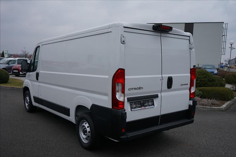 Citroën Jumper (2026) 2,2 BlueHDi 120 MAN6 FG30 L2H1 - fotka 4 z 10