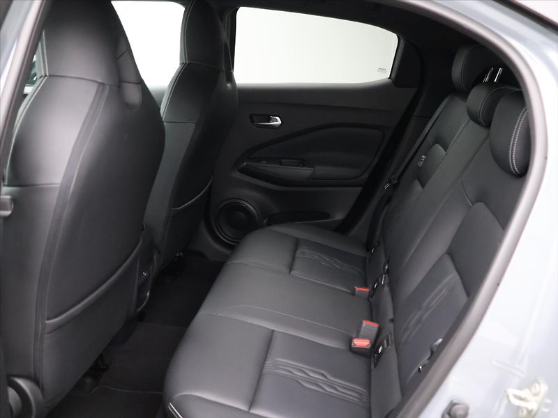 Nissan Juke 1,0 DIG-T Automat CZ Tekna DPH - fotka 14 z 37