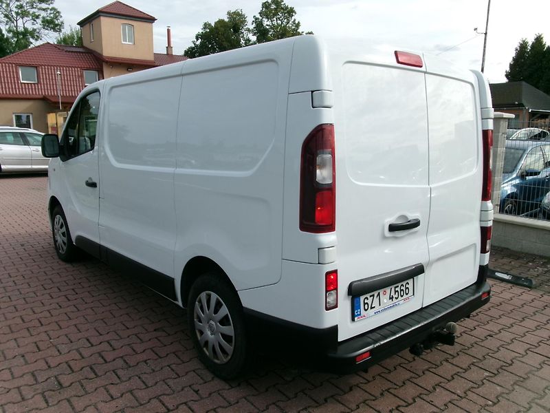 Renault Trafic (2017) 1,6dCi KLIMA TAŽNÉ 1.MAJ - fotka 5 z 26