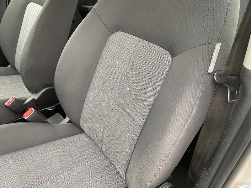 Kia Venga 1.4i 16v 90PS KLIMA SERVIS!!!  - fotka 96 z 144