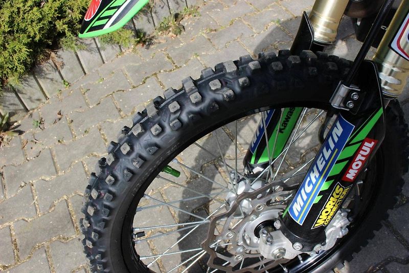 Kawasaki KX 450 F (2019) 2019 - fotka 5 z 9