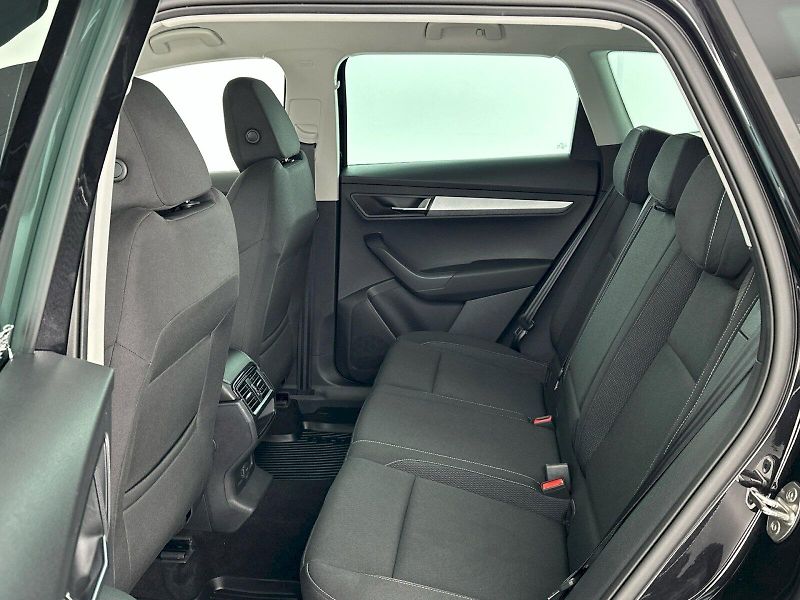 Škoda Karoq (2024) DSG 1.5TSI 110kW Selection Fre - fotka 8 z 31