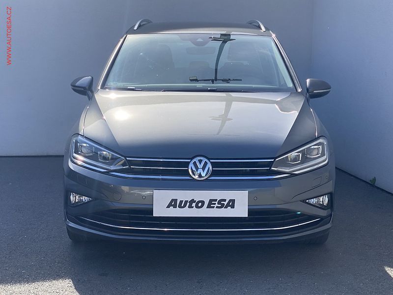 Volkswagen Golf Sportsvan (2018) 1.5 TSi, Highline, LED, TZ - fotka 2 z 18