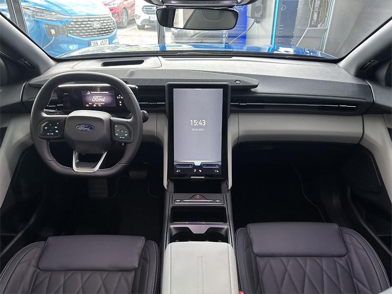 Ford Explorer Premium, SUV, 77 kWh prodlouže - fotka 9 z 9