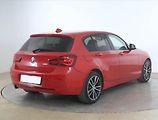 BMW Řada 1 (2017) Sport Line 118i, Automat - náhled 4