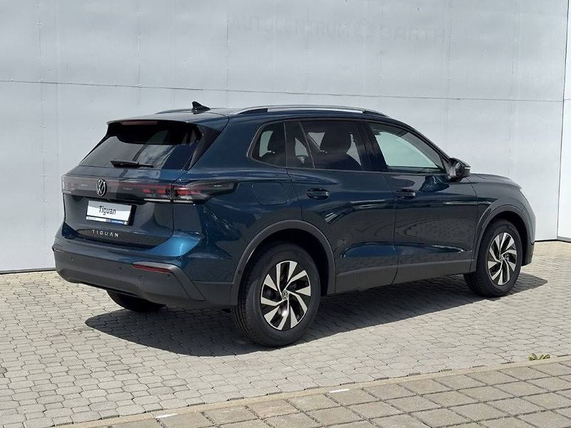 Volkswagen Tiguan (2026) People 7DSG mHEV 1,5eTSI - fotka 2 z 7