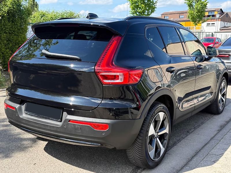 Volvo XC40 T2 Plus Dark H/K LED Kam Paměť - fotka 8 z 25