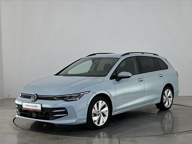 Volkswagen Golf Life DSG - fotka 1 z 30