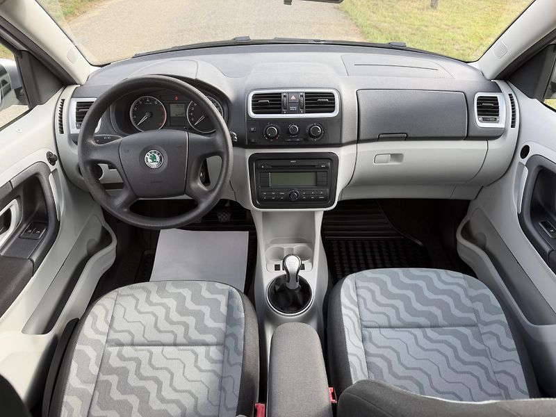 Škoda Roomster (2007) 1,4i 16V 63kW SERVISKA  - fotka 27 z 56