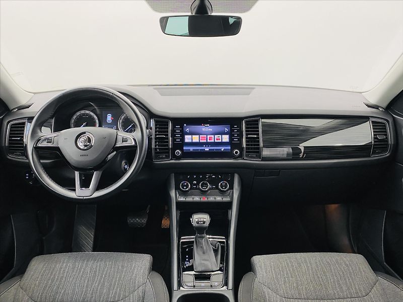 Škoda Kodiaq 2,0 TDI DSG 140kW 4x4 Style - fotka 9 z 30