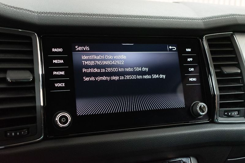 Škoda Kodiaq 1.5 TSI MANUÁL*ACC*7.MÍST*DPH* - fotka 28 z 37