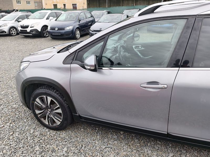 Peugeot 2008 (2016) - fotka 33 z 33