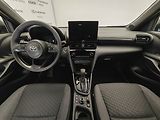 Toyota Yaris Cross 1.5 Hybrid e-CVT Style 4x4 - náhled 9