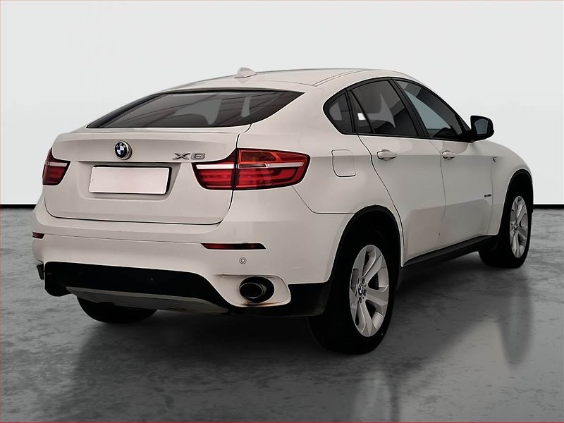 BMW X6 (2013) xDrive30d, 4X4, Automat - fotka 5 z 22