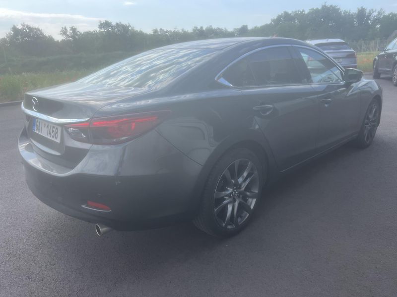 Mazda 6 2.5 i 141 KW - fotka 5 z 11