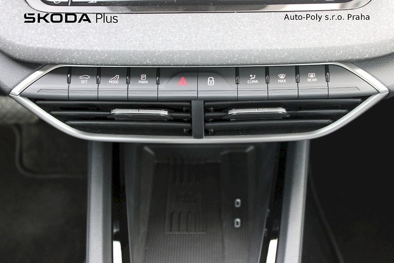 Škoda Octavia (2025) Combi Top Selection 2.0 TDI 11 - fotka 17 z 25
