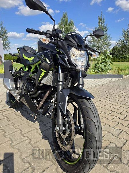 Kawasaki Z 125 (2024) - fotka 3 z 12