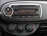 Toyota Yaris (2013) 1.0 VVT-i, Park. senzory - náhled 12