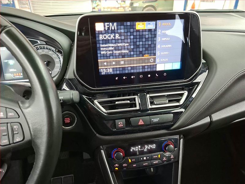 Suzuki SX4 S-Cross (2023) 1.4 BoosterJet - fotka 12 z 21