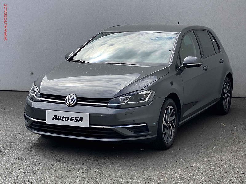 Volkswagen Golf (2017) 1.5 TSi, Sound, LED, navi, - fotka 3 z 18