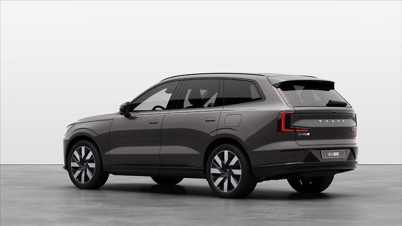 Volvo EX90 (2025) Twin Mot Perf Ultra 3952  Akčn - fotka 3 z 12