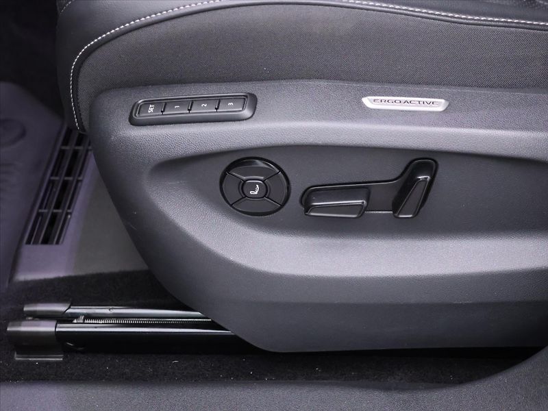 Volkswagen Tiguan 1,5 eTSI 110kW mHEV DSG CZ DPH - fotka 15 z 31