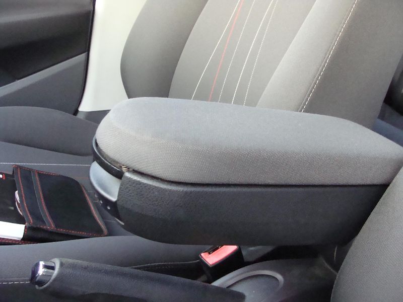 Seat Ibiza 1.2 HTP,51 kW,klima,nová STK - fotka 23 z 35