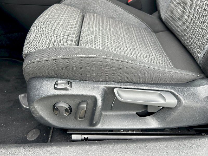 Škoda Superb (2025) COMBI SELEC TD 110/2.0 A7F - fotka 19 z 32