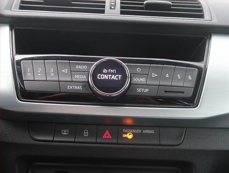 Škoda Fabia (2016) Ambition 1.2 TSI - fotka 12 z 15