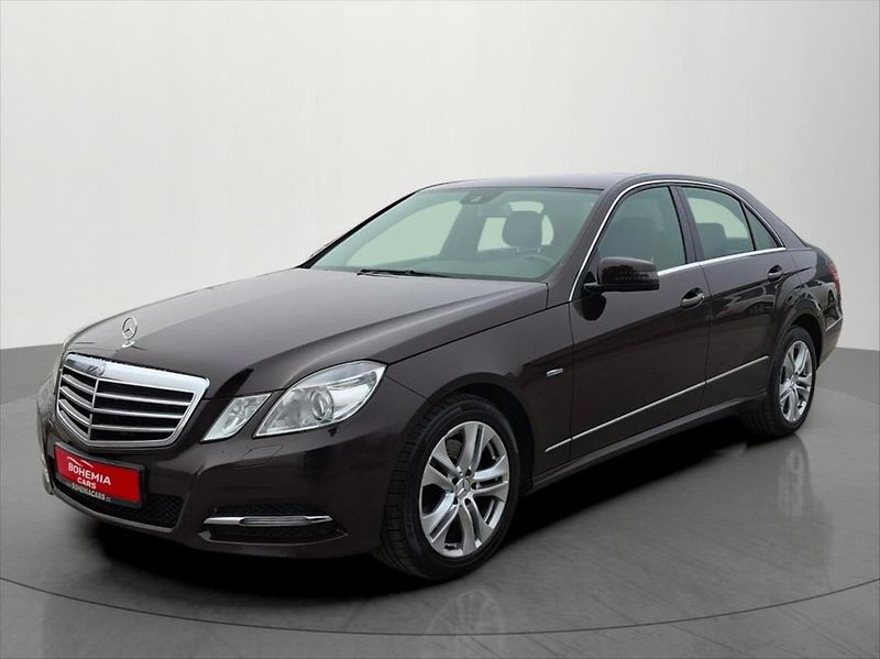 Mercedes-Benz Třídy E 3,0 350 CDi 4Matic ČR kůže AUT - fotka 3 z 15