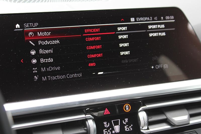 BMW M3 Competition M xDrive Sedan - fotka 18 z 26