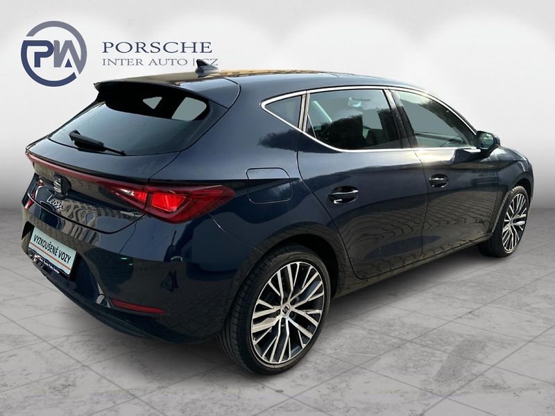 Seat Leon Xcellence 1.5 eTSI 110 kW DSG - fotka 6 z 21