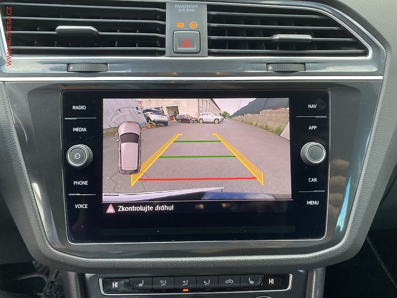 Volkswagen Tiguan (2019) 1.4 TSi, Comfortline, DSG - fotka 18 z 18
