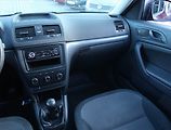 Škoda Yeti (2011) 1.2 TSI, Serv.kniha, po STK - náhled 8