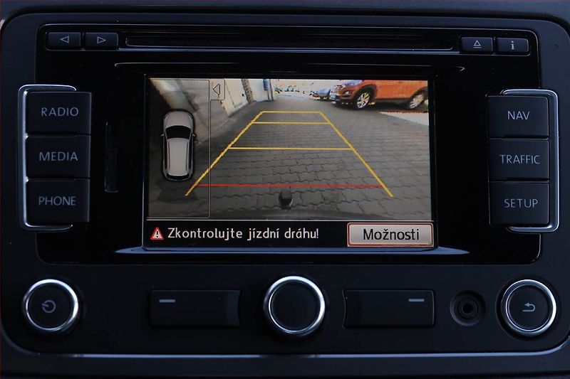 Volkswagen Tiguan (2013) 2.0 TDI, Navi, Tempomat - fotka 16 z 19