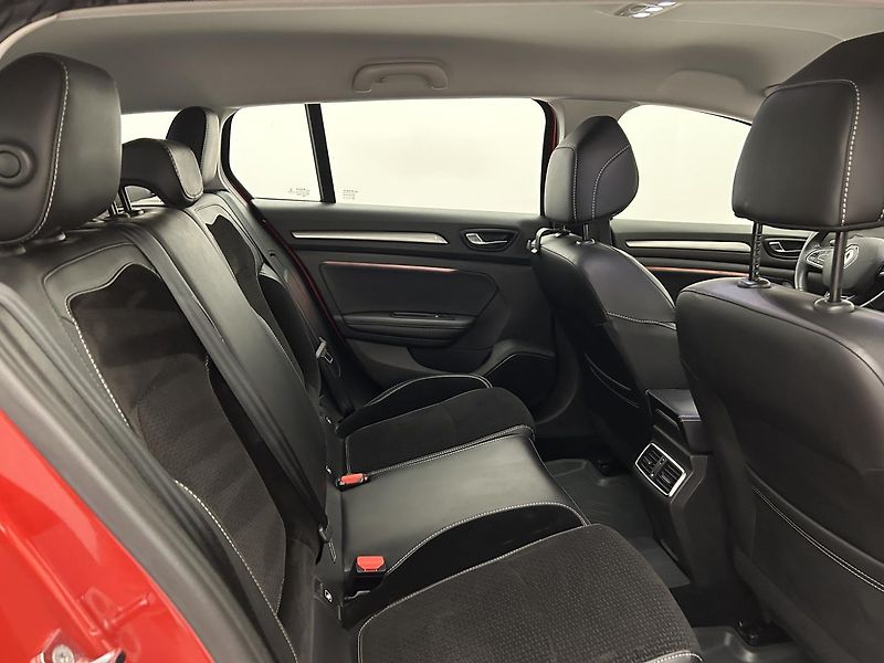 Renault Mégane 1.2 TCe - fotka 23 z 28