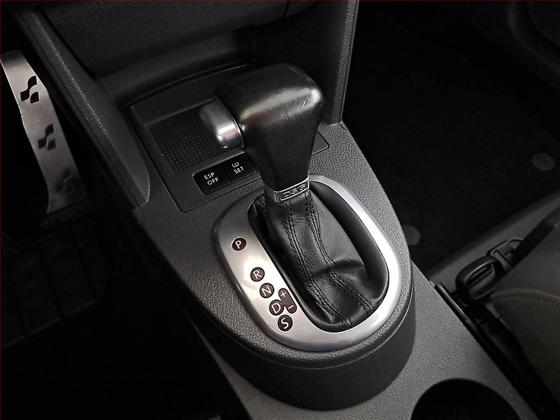 Volkswagen Touran (2007) Comfortline 1.4 TSI, Automat - fotka 16 z 19