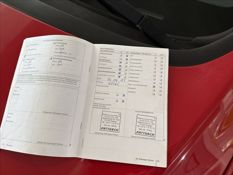 Volkswagen Golf 1,4   TSI STYLE BI-XEN NAVI - fotka 30 z 34