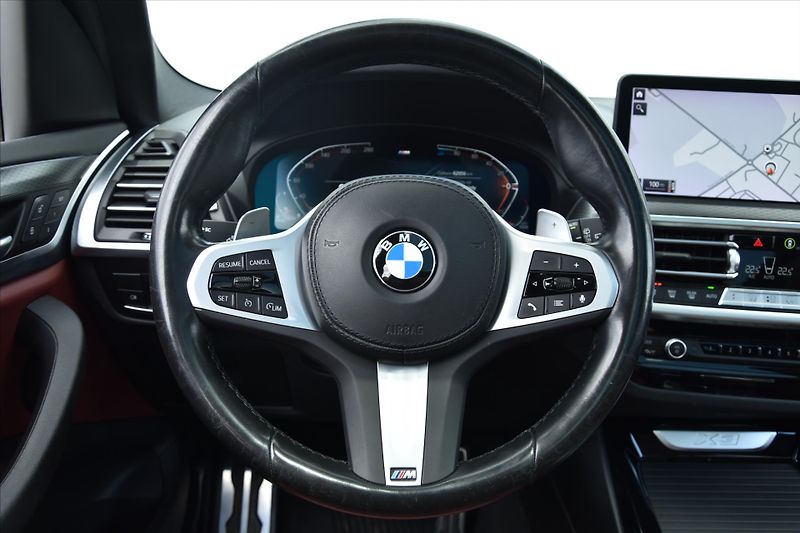 BMW X3 xDrive 20d 140kW M PAKET ČR - fotka 15 z 31