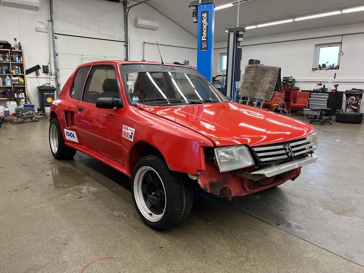 Peugeot 205 GTI GUTMANN 1.9 - 130 PS