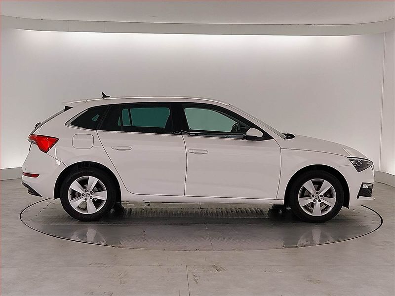 Škoda Scala (2021) 1.0 TSI, ČR,1.maj, Tempomat - fotka 6 z 23