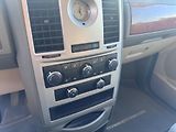 Chrysler Town & Country (2009) 3,3 V6 RT 2009 - náhled 17