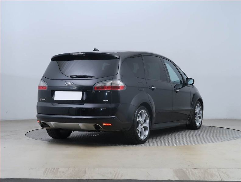 Ford S-MAX (2008) Titanium 2.2 TDCi - fotka 5 z 15