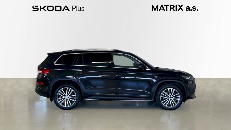 Škoda Kodiaq (2022) Laurin&Klement 2,0TDI 147Kw DS - fotka 6 z 35