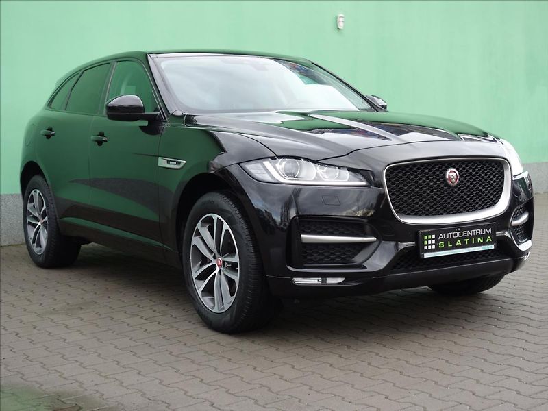 Jaguar F-Pace 2,0 20d AWD PRESTIGE - fotka 11 z 40